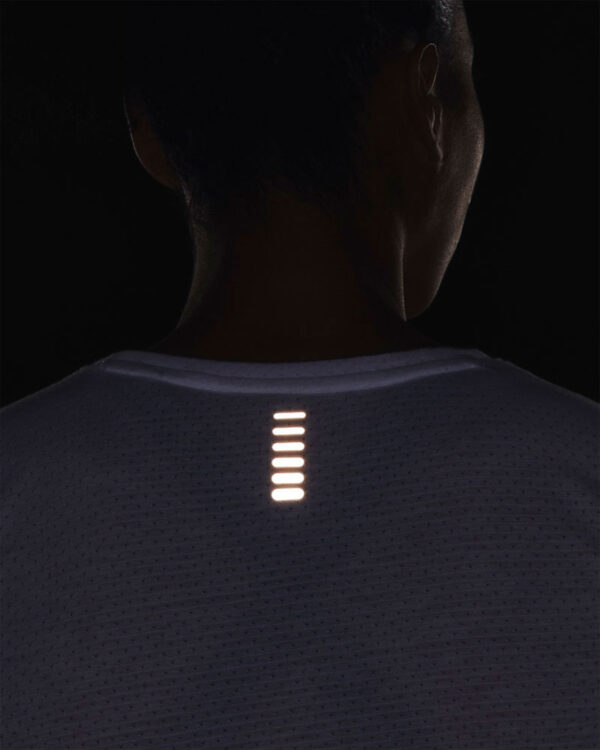 Under Armour Streaker - Camisa Funcional Feminina - Imagem 6