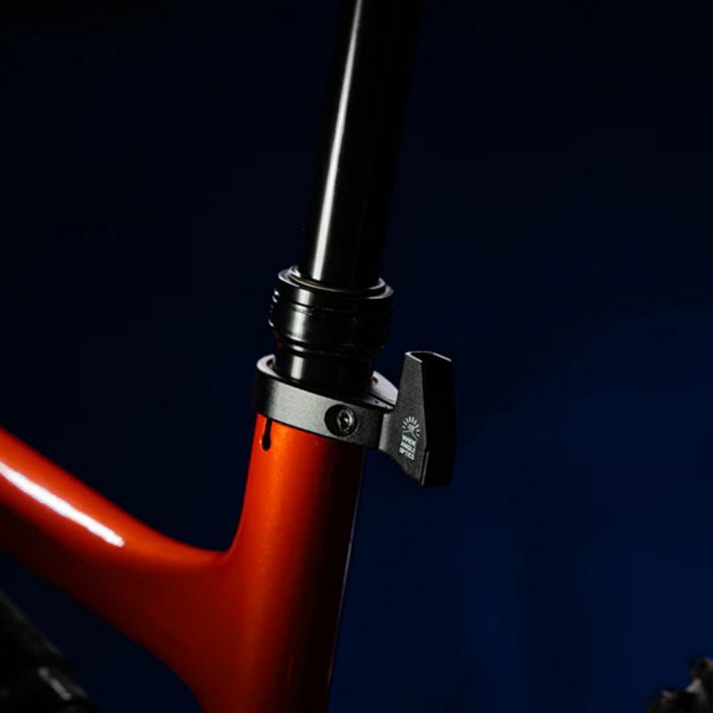 Lezyne Stick Drive STVZO Rear Light Seat Clamp - Lanterna Bike - Imagem 3