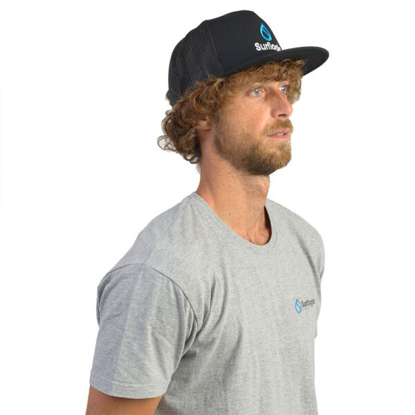Surflogic Boné Flat Trucker - Image 3