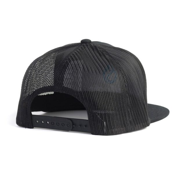 Surflogic Boné Flat Trucker - Image 2
