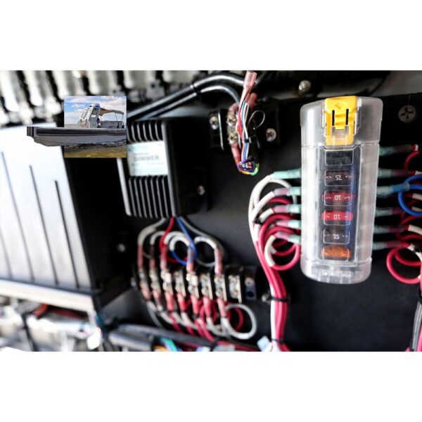 Blue sea systems ST Blade Fuse Block 6 Position - Imagem 2