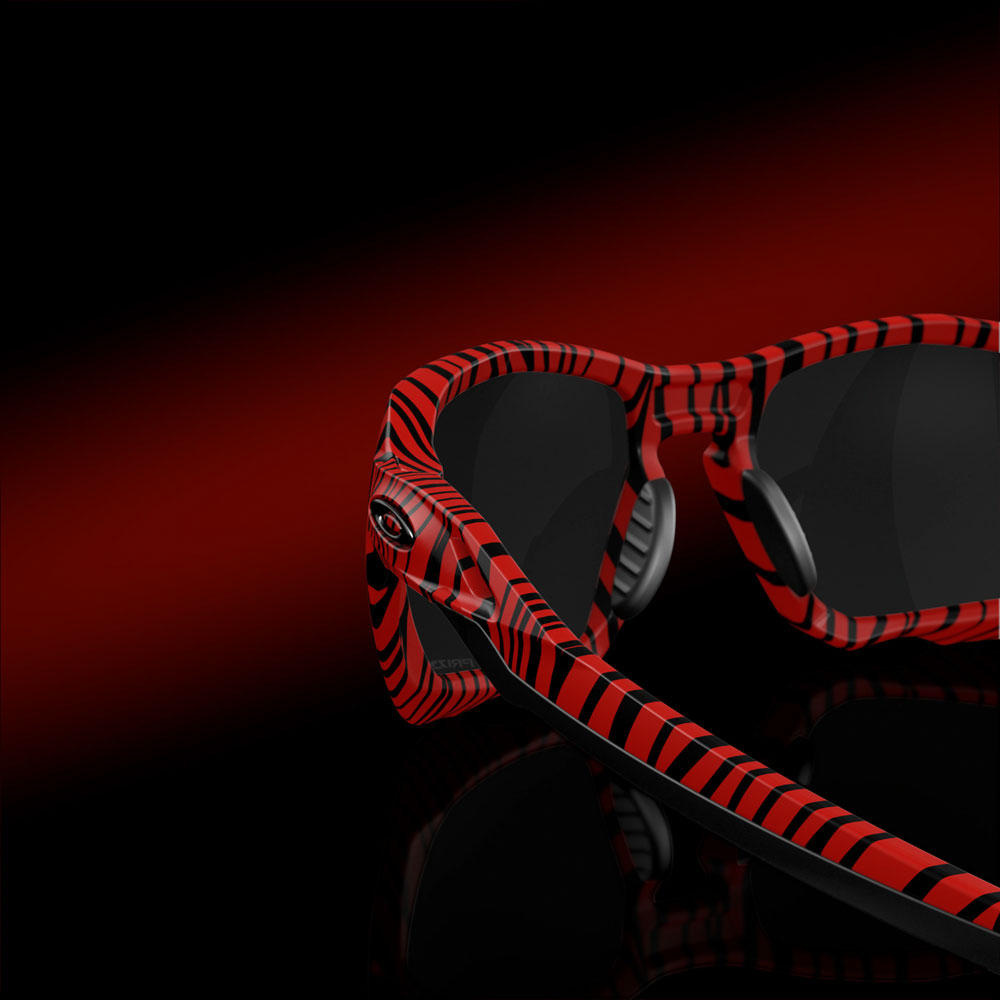 Oakley Plazma Red Tiger Prizm Black - Óculos esportivos - Imagem 4