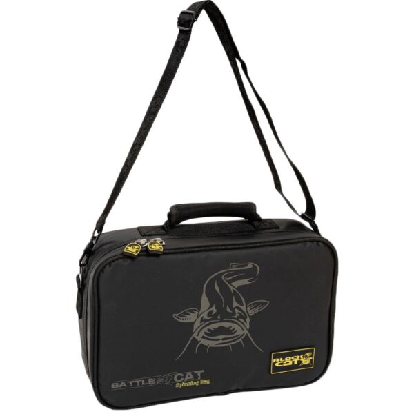 Black cat Iscas Crossbody Battle Cat