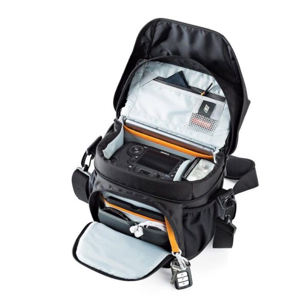 Lowepro Nova 170 AW II - Image 4