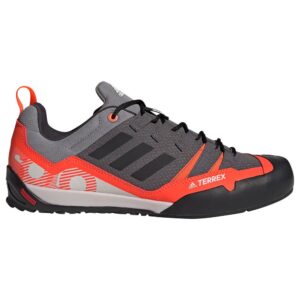 adidas Tênis Caminhada Terrex Swift Solo 2