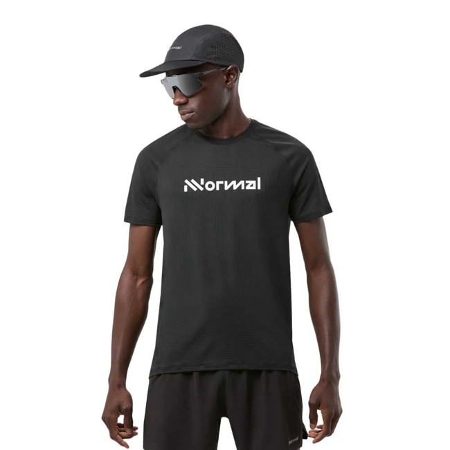 camiseta nnormal t-shirt nn black