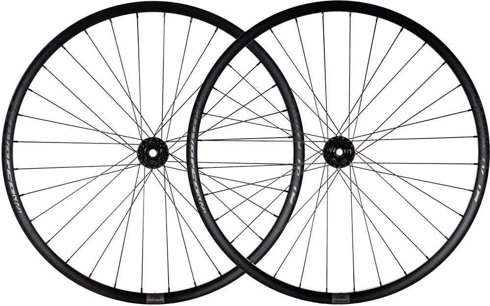Reverse Components Black One 27.5" Boost Tubeless Wheelset